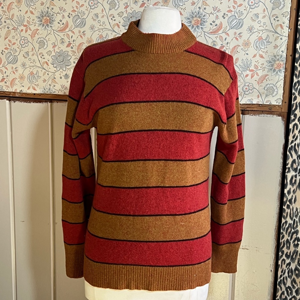 Red Men's Crewneck Sweater with Stripes